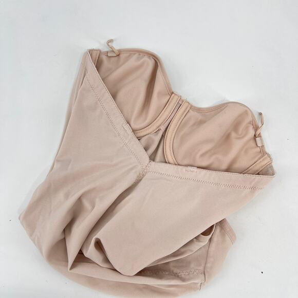 Victoria's Secret Wired Shapewear with Bottom Closure Tan Lightly Lined Bra 36B - Picture 7 of 8